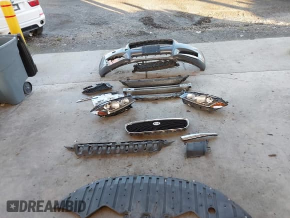 ✅ 2017 Jaguar XF 35t Prestige • VIN: SAJBK4BV5HCY26602 • Лот: 43654144. Опубликован ранее на IAAI с пробегом 117 159 миль. Бесплатный доступ к архиву аукционных продаж из США и подробный отчёт об истории автомобиля на DreamBid. Изображение 12.