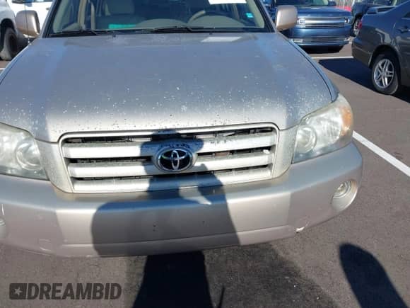 2007 Toyota Highlander с VIN JTEGD21A170156415, выставлен на аукционе IAAI как лот 43453235 с пробегом 226 893 миль миль и . История ставок и продаж доступна на DreamBid. Изображение 6.