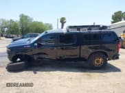 ✅ 2022 Chevrolet Silverado 1500 LT Trail Boss • VIN: 3GCPYFED3NG191955 • Lot: 42676283. Wystawiony na IAAI z przebiegiem 48 933 mil. Bezpłatny archiwum sprzedaży aukcyjnych z USA i szczegółowy raport historii pojazdu na DreamBid. Zdjęcie 14.