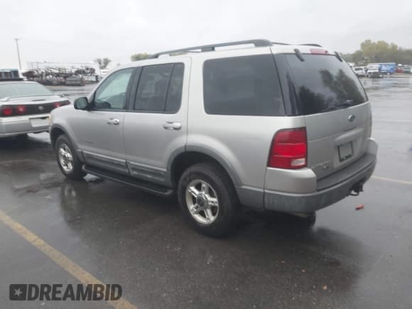 ✅ 2002 Ford Explorer XLT • VIN: 1FMZU73E82ZC45554 • Лот: 43460214. Опубликован ранее на IAAI с пробегом 94 645 миль. Бесплатный доступ к архиву аукционных продаж из США и подробный отчёт об истории автомобиля на DreamBid. Изображение 3.
