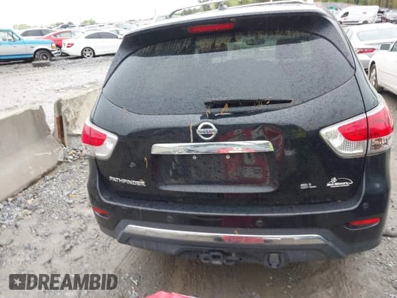 ✅ 2015 Nissan Pathfinder S • VIN: 5N1AR2MN3FC718253 • Lot: 41971121. Listed on IAAI with 167,796 mi. Free auction sales archive from the USA and detailed vehicle history report at DreamBid. Image 15.