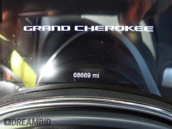 ✅ 2020 Jeep Grand Cherokee Limited • VIN: 1C4RJFBG1LC143494 • Лот: 43270601. Опубликован ранее на IAAI с пробегом 68 669 миль. Бесплатный доступ к архиву аукционных продаж из США и подробный отчёт об истории автомобиля на DreamBid. Изображение 16.
