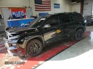 2025 Chevrolet Traverse AWD LT with VIN 1GNEVGRS8SJ203680, listed as a Copart auction lot 64726815 with 5,182 mi miles and Salvage title. Bid and sale history available at DreamBid. Image 1.