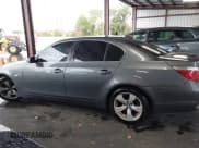 ✅ 2007 BMW 5 Series 530i • VIN: WBANE73567CM52676 • Lot: 43287031. Wystawiony na IAAI z przebiegiem 207 202 mil. Bezpłatny archiwum sprzedaży aukcyjnych z USA i szczegółowy raport historii pojazdu na DreamBid. Zdjęcie 14.