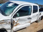 ✅ 2013 Toyota Tacoma • VIN: 5TFJX4CN5DX030249 • Лот: 41810560. Опубликован ранее на IAAI с пробегом 177 680 миль. Бесплатный доступ к архиву аукционных продаж из США и подробный отчёт об истории автомобиля на DreamBid. Изображение 19.