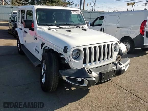 ✅ 2019 Jeep Wrangler Unlimited Sahara • VIN: 1C4HJXEGXKW570408 • Lot: 92279085. Listed on Copart with 33,591 mi. Free auction sales archive from the USA and detailed vehicle history report at DreamBid. Image 14.