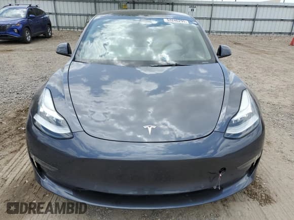 ✅ 2022 Tesla Model 3 Long Range • VIN: 5YJ3E1EB2NF263064 • Lot: 53246295. Wystawiony na Copart z przebiegiem 21 980 mil. Bezpłatny archiwum sprzedaży aukcyjnych z USA i szczegółowy raport historii pojazdu na DreamBid. Zdjęcie 5.