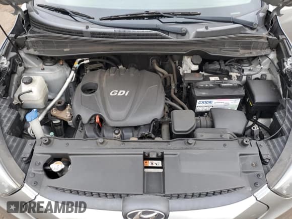 ✅ 2015 Hyundai Tucson SE • VIN: KM8JU3AG0FU049007 • Lot: 92200115. Listed on Copart with 142,091 mi. Free auction sales archive from the USA and detailed vehicle history report at DreamBid. Image 12.