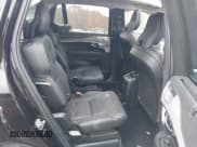 ✅ 2025 Volvo XC90 • VIN: YV4H60JF7S1303761 • Lot: 43584021. Wystawiony na IAAI z przebiegiem 9 510 mil. Bezpłatny archiwum sprzedaży aukcyjnych z USA i szczegółowy raport historii pojazdu na DreamBid. Zdjęcie 8.