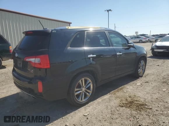 ✅ 2014 Kia Sorento SX Limited • VIN: 5XYKW4A70EG466216 • Lot: 51910045. Wystawiony na Copart z przebiegiem 94 119 mil. Bezpłatny archiwum sprzedaży aukcyjnych z USA i szczegółowy raport historii pojazdu na DreamBid. Zdjęcie 3.