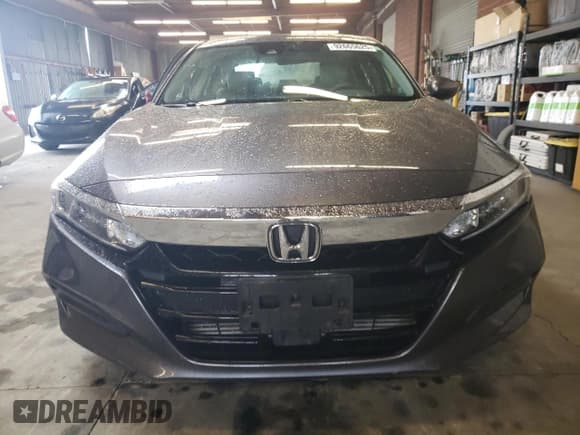✅ 2020 Honda Accord LX • VIN: 1HGCV1F13LA083007 • Lot: 92665625. Wystawiony na Copart z przebiegiem 53 723 mil. Bezpłatny archiwum sprzedaży aukcyjnych z USA i szczegółowy raport historii pojazdu na DreamBid. Zdjęcie 5.