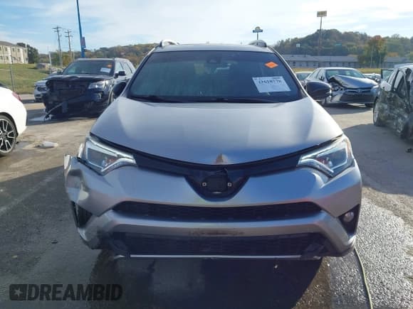 ✅ 2018 Toyota RAV4 Hybrid SE • VIN: JTMJJREV4JD175520 • Lot: 43618778. Listed on IAAI with 98,003 mi. Free auction sales archive from the USA and detailed vehicle history report at DreamBid. Image 12.