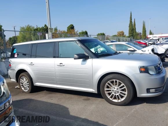 ✅ 2014 Ford Flex SEL • VIN: 2FMGK5C81EBD03264 • Лот: 43548542. Опубликован ранее на IAAI с пробегом 97 664 миль. Бесплатный доступ к архиву аукционных продаж из США и подробный отчёт об истории автомобиля на DreamBid. Изображение 13.