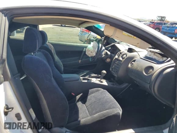 ✅ 2000 Mitsubishi Eclipse GT • VIN: 4A3AC84LXYE118826 • Lot: 88843835. Wystawiony na Copart z przebiegiem Nie podano. Bezpłatny archiwum sprzedaży aukcyjnych z USA i szczegółowy raport historii pojazdu na DreamBid. Zdjęcie 11.