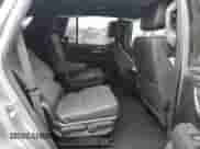 2024 Chevrolet Tahoe LT z VIN 1GNSKNKD4RR165517, wystawiony jako Copart lot #53190525 z przebiegiem 16 968 mil mil oraz Szkoda całkowita • Salvage title. Historia ofert i sprzedaży dostępna na DreamBid. Obrazek 11.