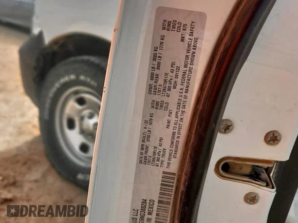 ✅ 2022 Ram 1500 Tradesman • VIN: 3C6RR6KG9NG388284 • Lot: 87246735. Wystawiony na Copart z przebiegiem 28 026 mil. Bezpłatny archiwum sprzedaży aukcyjnych z USA i szczegółowy raport historii pojazdu na DreamBid. Zdjęcie 12.