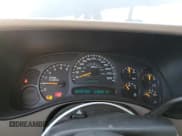 ✅ 2004 Chevrolet Suburban LS • VIN: 3GNEC16Z04G242630 • Лот: 42617085. Опубликован ранее на Copart с пробегом 119 840 миль. Бесплатный доступ к архиву аукционных продаж из США и подробный отчёт об истории автомобиля на DreamBid. Изображение 9.