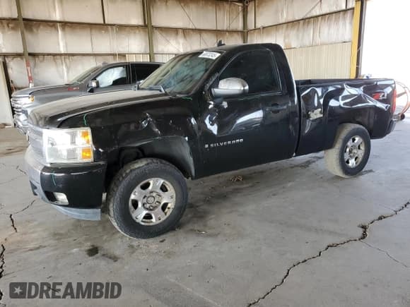 ✅ 2008 Chevrolet Silverado 1500 1LT • VIN: 1GCEK14058Z132243 • Lot: 68873245. Listed on Copart with Not provided. Free auction sales archive from the USA and detailed vehicle history report at DreamBid. Image 1.