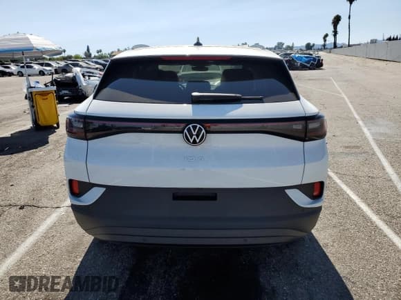 ✅ 2025 Volkswagen ID.4 Pro • VIN: 1V2CRPE83SC007633 • Лот: 64758145. Опубликован ранее на Copart с пробегом 346 миль. Бесплатный доступ к архиву аукционных продаж из США и подробный отчёт об истории автомобиля на DreamBid. Изображение 6.