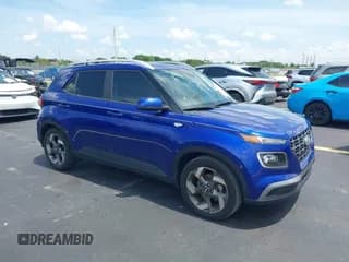 ✅ 2022 Hyundai Venue SEL • VIN: KMHRC8A38NU159995 • Лот: 42685486. Опубликован ранее на IAAI с пробегом 28 142 миль. Бесплатный доступ к архиву аукционных продаж из США и подробный отчёт об истории автомобиля на DreamBid. Изображение 1.