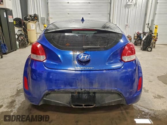 ✅ 2012 Hyundai Veloster w/Gray Int • VIN: KMHTC6AD6CU077926 • Лот: 94494895. Опубликован ранее на Copart с пробегом 270 645 миль. Бесплатный доступ к архиву аукционных продаж из США и подробный отчёт об истории автомобиля на DreamBid. Изображение 6.