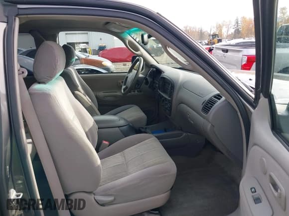 ✅ 2006 Toyota Tundra SR5 • VIN: 5TBBT44106S487662 • Lot: 43674793. Wystawiony na IAAI z przebiegiem 182 667 mil. Bezpłatny archiwum sprzedaży aukcyjnych z USA i szczegółowy raport historii pojazdu na DreamBid. Zdjęcie 17.