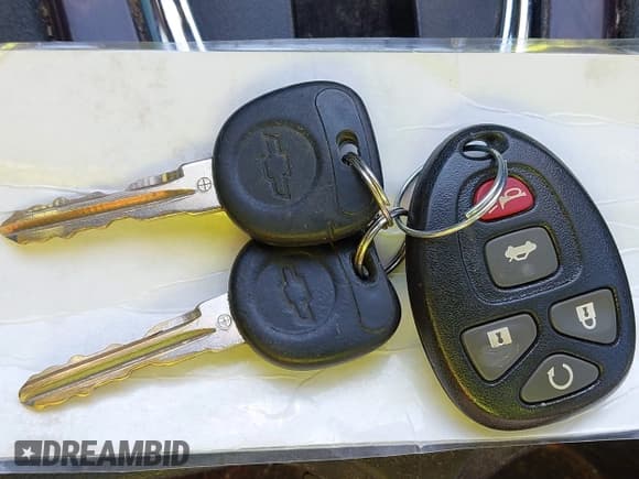 ✅ 2014 Chevrolet Impala LTZ • VIN: 2G1WC5E36E1130886 • Lot: 43533880. Wystawiony na IAAI z przebiegiem 200 445 mil. Bezpłatny archiwum sprzedaży aukcyjnych z USA i szczegółowy raport historii pojazdu na DreamBid. Zdjęcie 11.