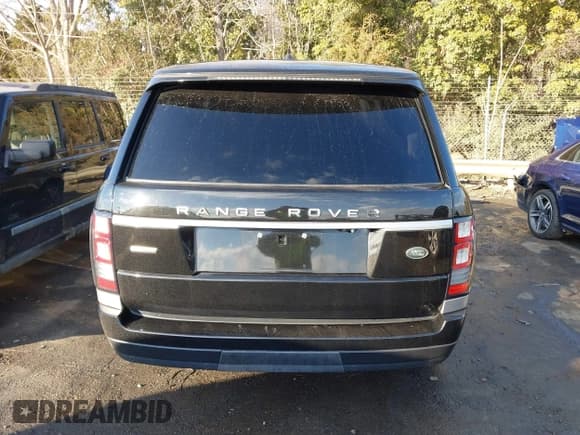 ✅ 2016 Land Rover Range Rover Supercharged • VIN: SALGS3EF7GA269519 • Lot: 41395262. Wystawiony na IAAI z przebiegiem 81 614 mil. Bezpłatny archiwum sprzedaży aukcyjnych z USA i szczegółowy raport historii pojazdu na DreamBid. Zdjęcie 16.