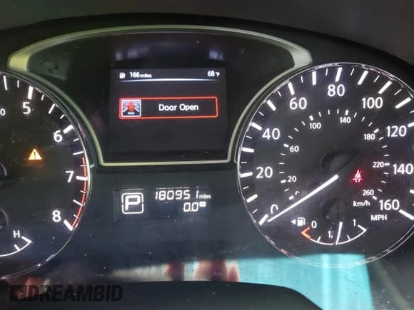 ✅ 2014 Nissan Pathfinder SV • VIN: 5N1AR2MN4EC704490 • Lot: 41453742. Listed on IAAI with 180,951 mi. Free auction sales archive from the USA and detailed vehicle history report at DreamBid. Image 7.