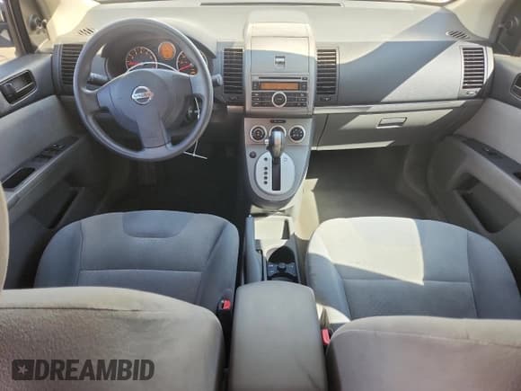 ✅ 2009 Nissan Sentra FE+ • VIN: 3N1AB61E59L635388 • Lot: 81344345. Wystawiony na Copart z przebiegiem 80 641 mil. Bezpłatny archiwum sprzedaży aukcyjnych z USA i szczegółowy raport historii pojazdu na DreamBid. Zdjęcie 8.