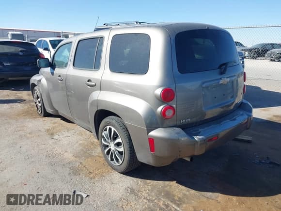 ✅ 2011 Chevrolet HHR 1LT • VIN: 3GNBABFW8BS507907 • Lot: 41504973. Listed on IAAI with 160,456 mi. Free auction sales archive from the USA and detailed vehicle history report at DreamBid. Image 3.