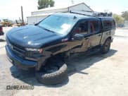 ✅ 2022 Chevrolet Silverado 1500 LT Trail Boss • VIN: 3GCPYFED3NG191955 • Lot: 42676283. Wystawiony na IAAI z przebiegiem 48 933 mil. Bezpłatny archiwum sprzedaży aukcyjnych z USA i szczegółowy raport historii pojazdu na DreamBid. Zdjęcie 2.