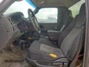 ✅ 2007 Ford Ranger XL • VIN: 1FTYR10D87PA58814 • Lot: 91325915. Wystawiony na Copart z przebiegiem 328 867 mil. Bezpłatny archiwum sprzedaży aukcyjnych z USA i szczegółowy raport historii pojazdu na DreamBid. Zdjęcie 7.