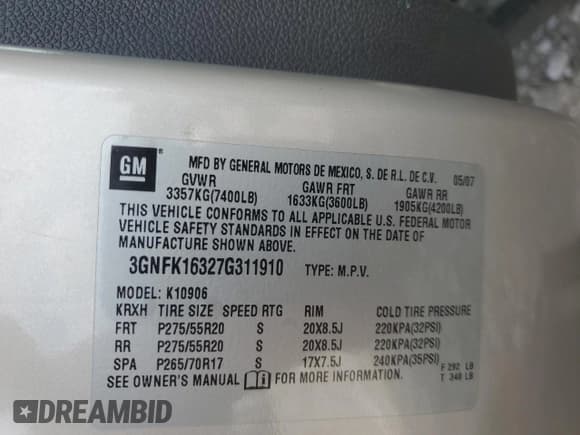✅ 2007 Chevrolet Suburban LTZ • VIN: 3GNFK16327G311910 • Lot: 69020394. Wystawiony na Copart z przebiegiem 183 406 mil. Bezpłatny archiwum sprzedaży aukcyjnych z USA i szczegółowy raport historii pojazdu na DreamBid. Zdjęcie 13.