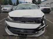 ✅ 2019 Hyundai Ioniq Blue • VIN: KMHC65LCXKU179623 • Lot: 82324395. Wystawiony na Copart z przebiegiem 159 998 mil. Bezpłatny archiwum sprzedaży aukcyjnych z USA i szczegółowy raport historii pojazdu na DreamBid. Zdjęcie 5.