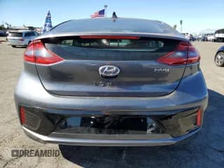✅ 2018 Hyundai Ioniq SEL • VIN: KMHC75LC2JU061772 • Lot: 79939444. Wystawiony na Copart z przebiegiem 116 943 mil. Bezpłatny archiwum sprzedaży aukcyjnych z USA i szczegółowy raport historii pojazdu na DreamBid. Zdjęcie 6.