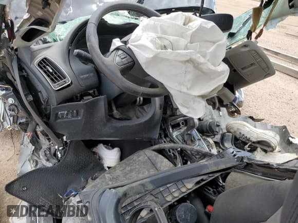 ✅ 2015 Infiniti Q50 Premium • VIN: JN1BV7AR9FM415421 • Lot: 65548365. Wystawiony na Copart z przebiegiem Nie podano. Bezpłatny archiwum sprzedaży aukcyjnych z USA i szczegółowy raport historii pojazdu na DreamBid. Zdjęcie 8.