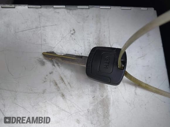 ✅ 2003 Ford Expedition Special Service • VIN: 1FMPU15L53LB56755 • Lot: 42597969. Listed on IAAI with 243,045 mi. Free auction sales archive from the USA and detailed vehicle history report at DreamBid. Image 11.