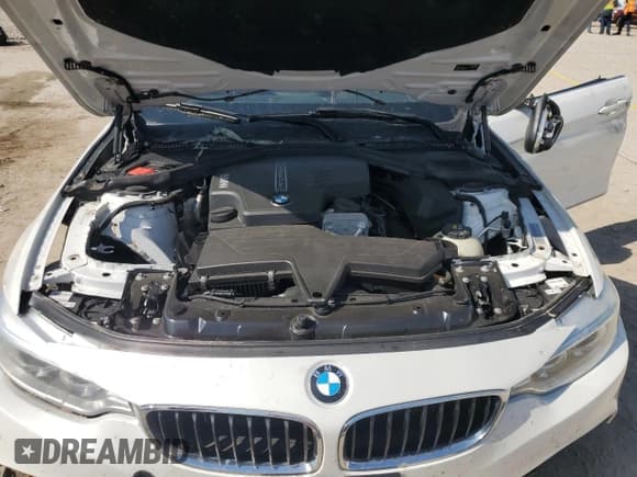 ✅ 2016 BMW 4 Series 428i xDrive • VIN: WBA4C9C55GG139009 • Lot: 68686075. Listed on Copart with 103,761 mi. Free auction sales archive from the USA and detailed vehicle history report at DreamBid. Image 11.