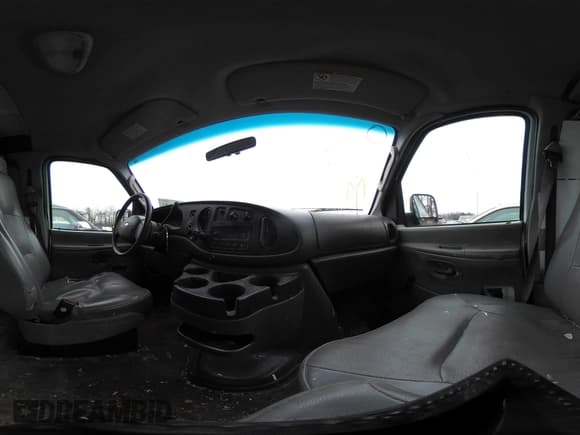 ✅ 2006 Ford Econoline Cargo • VIN: 1FTNE24L46HB44670 • Лот: 41588655. Опубликован ранее на IAAI с пробегом 242 849 миль. Бесплатный доступ к архиву аукционных продаж из США и подробный отчёт об истории автомобиля на DreamBid. Изображение 18.