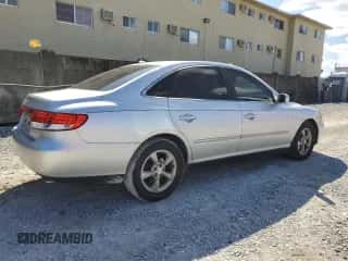 2007 Hyundai Azera GLS z VIN KMHFC46D47A242034, wystawiony jako Copart lot #76703514 z przebiegiem 124 277 mil mil oraz Szkoda całkowita • Salvage title. Historia ofert i sprzedaży dostępna na DreamBid. Obrazek 3.