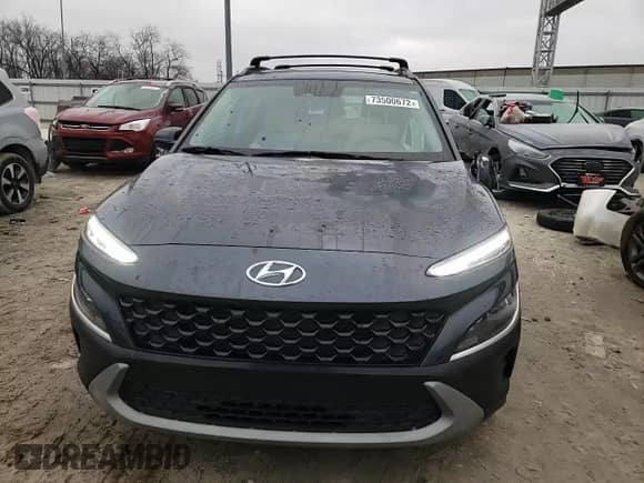2022 Hyundai Kona SEL с VIN KM8K6CAB8NU924920, выставлен на аукционе Copart как лот 73500672 с пробегом 7 890 миль миль и . История ставок и продаж доступна на DreamBid. Изображение 11.
