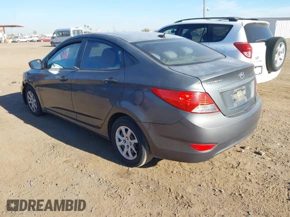 ✅ 2012 Hyundai Accent GLS • VIN: KMHCT4AE2CU058769 • Lot: 43622030. Wystawiony na IAAI z przebiegiem 182 506 mil. Bezpłatny archiwum sprzedaży aukcyjnych z USA i szczegółowy raport historii pojazdu na DreamBid. Zdjęcie 3.