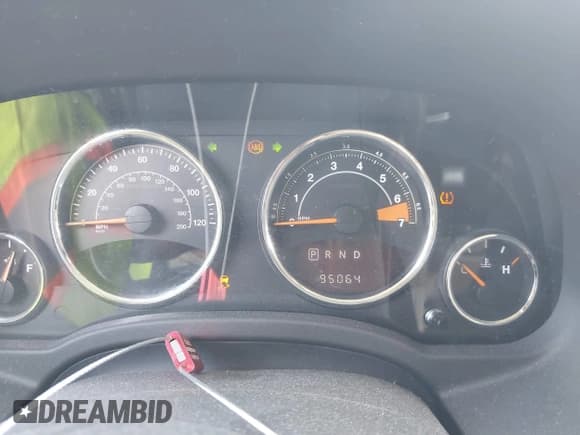 ✅ 2016 Jeep Compass Latitude • VIN: 1C4NJDEB6GD791805 • Lot: 42214554. Listed on IAAI with 95,064 mi. Free auction sales archive from the USA and detailed vehicle history report at DreamBid. Image 7.