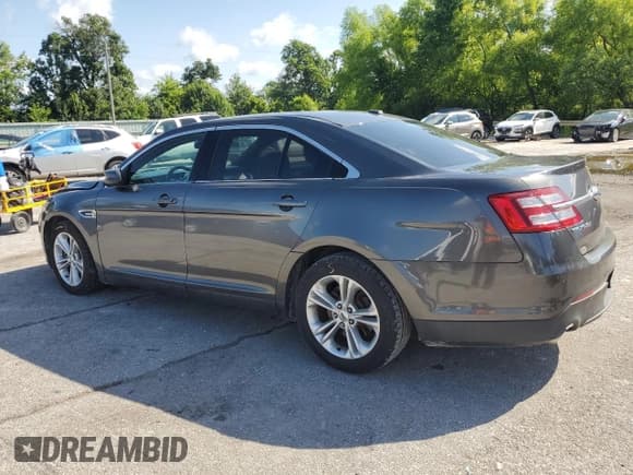 ✅ 2017 Ford Taurus SEL • VIN: 1FAHP2E86HG117020 • Lot: 61754765. Listed on Copart with 130,875 mi. Free auction sales archive from the USA and detailed vehicle history report at DreamBid. Image 2.