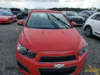 2012 Chevrolet Sonic LS z VIN 1G1JA6SH9C4118500, wystawiony jako Copart lot #73918924 z przebiegiem Nie podano mil oraz Szkoda całkowita • Salvage title. Historia ofert i sprzedaży dostępna na DreamBid. Obrazek 5.