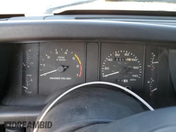 ✅ 1990 Ford Mustang GT • VIN: 1FACP45E1LF212742 • Lot: 69967584. Wystawiony na Copart z przebiegiem 96 413 mil. Bezpłatny archiwum sprzedaży aukcyjnych z USA i szczegółowy raport historii pojazdu na DreamBid. Zdjęcie 9.