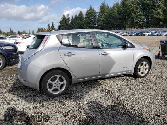 ✅ 2012 Nissan LEAF SL • VIN: JN1AZ0CP9CT025813 • Лот: 90553275. Опубликован ранее на Copart с пробегом 89 410 миль. Бесплатный доступ к архиву аукционных продаж из США и подробный отчёт об истории автомобиля на DreamBid. Изображение 3.
