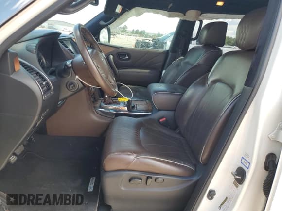 ✅ 2016 Infiniti QX80 Limited • VIN: JN8AZ2NE1G9121043 • Лот: 56562085. Опубликован ранее на Copart с пробегом 135 450 миль. Бесплатный доступ к архиву аукционных продаж из США и подробный отчёт об истории автомобиля на DreamBid. Изображение 7.