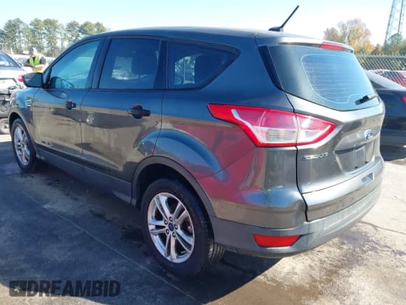 ✅ 2016 Ford Escape S • VIN: 1FMCU0F73GUA80527 • Lot: 43621792. Listed on IAAI with 204,901 mi. Free auction sales archive from the USA and detailed vehicle history report at DreamBid. Image 3.